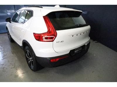 XC40