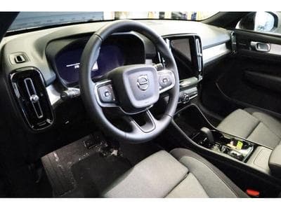 Volvo XC40 Dark (2025) - Foto 12