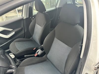 Peugeot 208 1.2 Like Edition (2018) - Photo 10