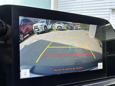 Lexus UX (2023) - Foto 15