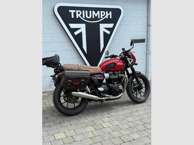Street Twin