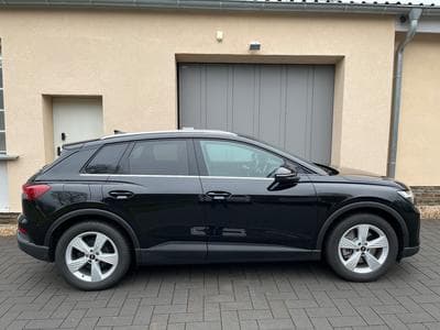 Audi Q4 e-tron 40 (2022) - Photo 3