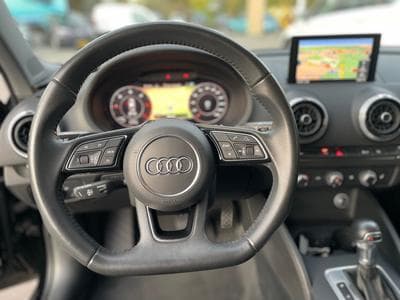 Audi A3 35 Tdi 150 S-Tronic Sport (2019) - Photo 8