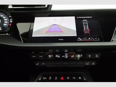 Audi A3 Sportback 35 TFSI S-Tronic S-LINE, Pano, Teilleder, Kamera, (2025) - Foto 8