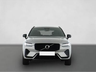 Volvo XC60 (2024) - Photo 2
