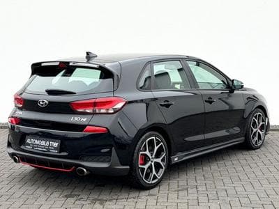 i30