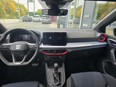 Seat Ibiza FR 1.0TSI 115ch DSG7 (2025) - Photo 8