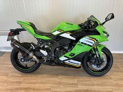 ZX4R