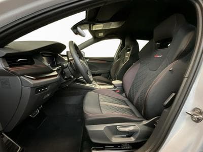 Skoda Octavia RS+DSG+AHK+Navi (2024) - Foto 9