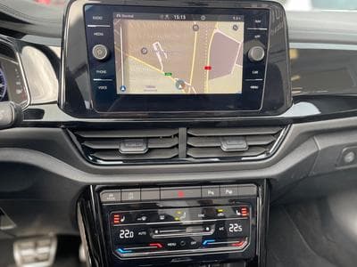 VW T-Roc Cabriolet 1.5 TSI DSG R-Line (2022) - Photo 9