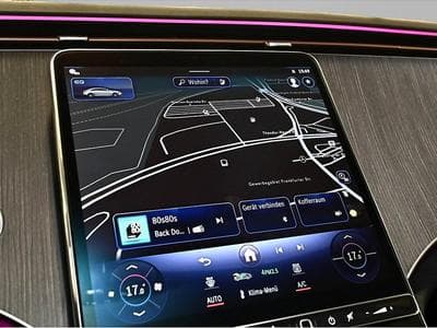 Mercedes EQ (2025) - Photo 7