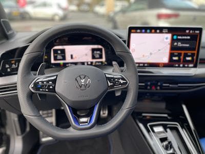 VW Golf 8 R DSG BLACK EDITION Akrapovic 1 of 1 (2026) - Photo 6