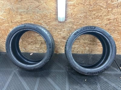 Tires – 19" - Photo 1