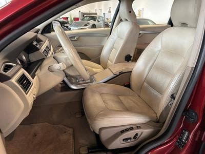 Volvo V70 Summum (2012) - Photo 11