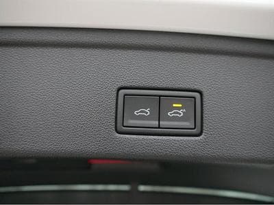 VW Touareg (2026) - Photo 8