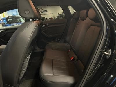 Audi A3 Sportback 35 TFSI S line (2024) - Photo 13