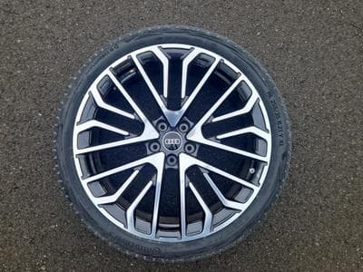 Audi A6 Avant S line (2026) - Photo 8