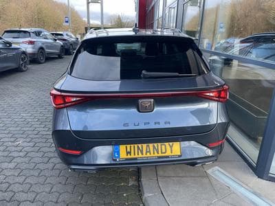 Cupra Leon 2.0TSI 190 DSG7 (2023) - Photo 4