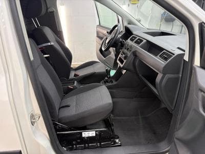 VW Caddy Fourgon 2.0 tdi 75 kw 102 ch. (2018) - Photo 7