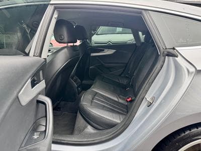 Audi A5 Sportback 40 TDI 190 design S-Tronic (2019) - Photo 11
