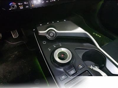 Kia EV6 (2026) - Photo 11