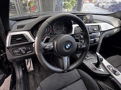 BMW 330 xDrive Touring Pack M (2017) - Photo 4