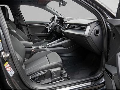 Audi A3 (2025) - Photo 2