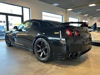 Nissan GT-R Black Edition (2014) - Photo 5