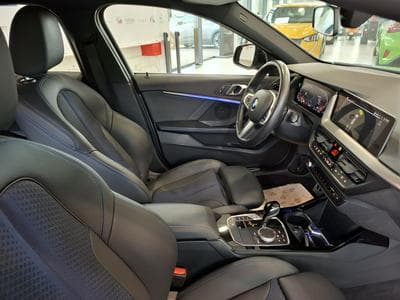 BMW 118 i M SPORT PAKET, 1 HAND, NAVI, LED, COCKPIT DIGITAL, GARANTI (2024) - Foto 5