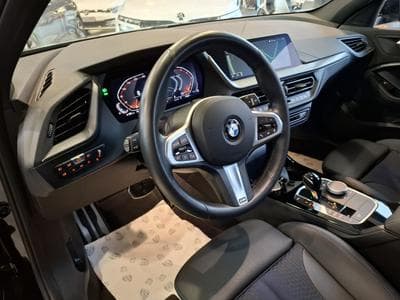 BMW 118 i M SPORT PAKET, 1 HAND, NAVI, LED, COCKPIT DIGITAL, GARANTI (2024) - Foto 11
