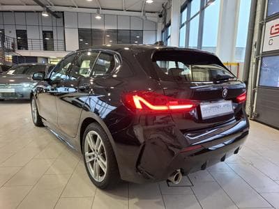 BMW 118 i M SPORT PAKET, 1 HAND, NAVI, LED, COCKPIT DIGITAL, GARANTI (2024) - Foto 2