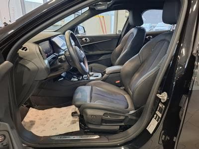 BMW 118 i M SPORT PAKET, 1 HAND, NAVI, LED, COCKPIT DIGITAL, GARANTI (2024) - Foto 9