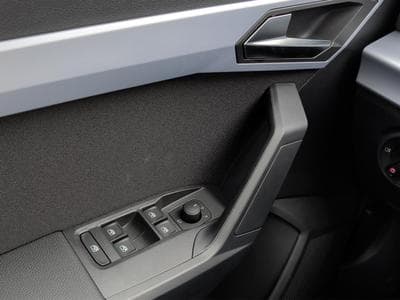 Seat Arona FR (2026) - Photo 14