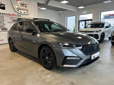 Skoda Octavia RS 4X4 (2023) - Foto 2