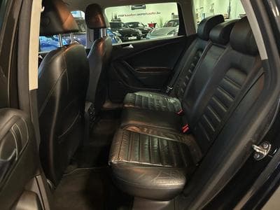VW Passat HIGHLINE (2010) - Photo 12