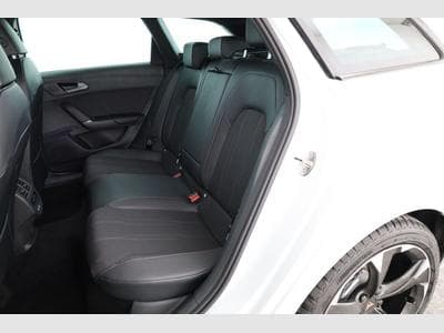 Cupra Leon 1.5 eTSI 110 kW (2026) - Photo 10