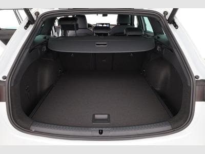 Cupra Leon 1.5 eTSI 110 kW (2026) - Photo 11