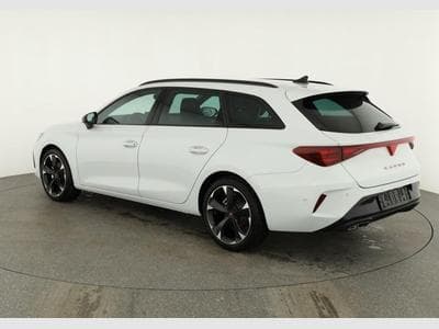 Cupra Leon 1.5 eTSI 110 kW (2026) - Photo 3
