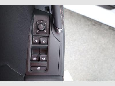 Cupra Leon 1.5 eTSI 110 kW (2026) - Photo 8