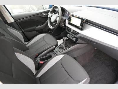 Skoda Kamiq 1.0 TSI DSG (2025) - Foto 6