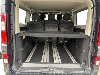 Renault Trafic 2.0 blueDCI 150 Grand Passenger Spaceclass (2022) - Photo 11