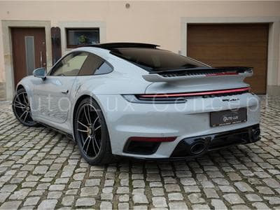 Porsche 911 911 Turbo S Coupé (2022) - Foto 4