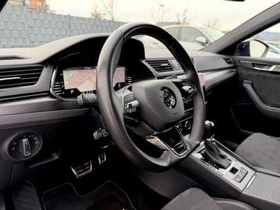 Skoda Superb Superb Combi Sportline 2.0 TDI DSG /1.HAND/ (2022) - Foto 10