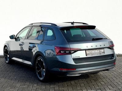 Skoda Superb Superb Combi Sportline 2.0 TDI DSG /LED/ACC/CAM/ (2022) - Photo 7