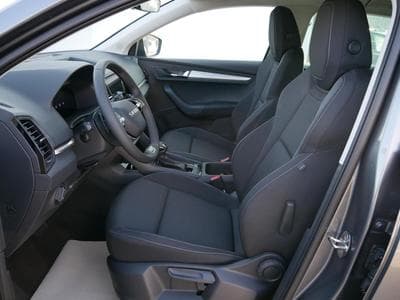 Skoda Karoq Selection (2025) - Photo 10