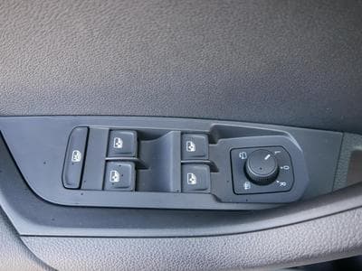 Skoda Karoq Selection (2025) - Photo 11