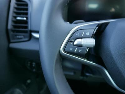 Skoda Karoq Selection (2025) - Photo 14