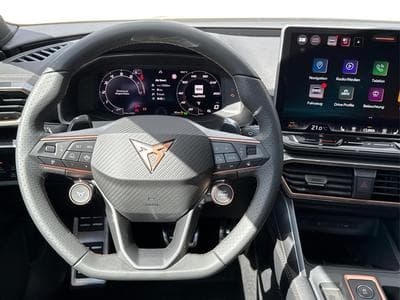 Cupra Leon VZ (2025) - Photo 8