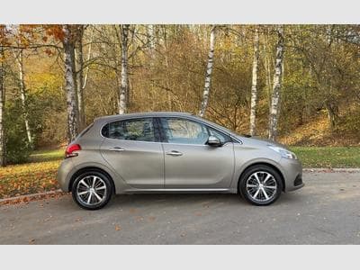 Peugeot 208 1.2 (2015) - Foto 4