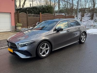 Mercedes A 200 Amg Line (2023) - Foto 1